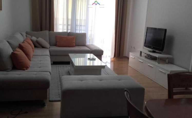 apartament-me-qera-212-tek-stacioni-trenit-id-b2201007-tirane-big-0