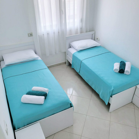 apartament-me-qera-11-prane-qsut-id-b211171-tirane-big-2