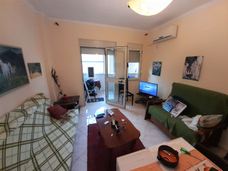 Apartament Me Qera 1+1 tek Komuna e Parisit Tirane