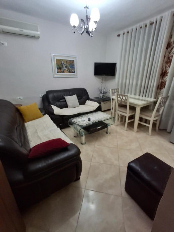 apartament-me-qera-11-tek-rruga-e-dibres-id-b211279-tirane-big-0