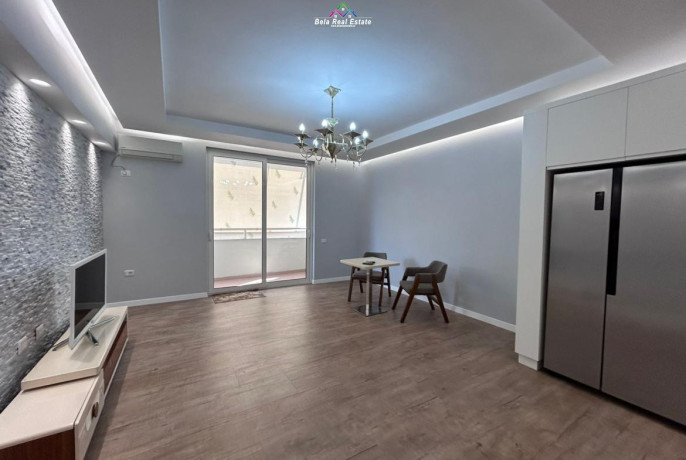 apartament-ne-shitje-21-tek-ish-ekspozita-id-b120583-tirane-big-1