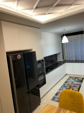 shitet-apartament-212-ne-durres-big-2