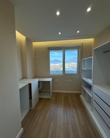 apartament-ne-shitje-21-tek-kompleksi-golden-park-id-b120595-tirane-big-3