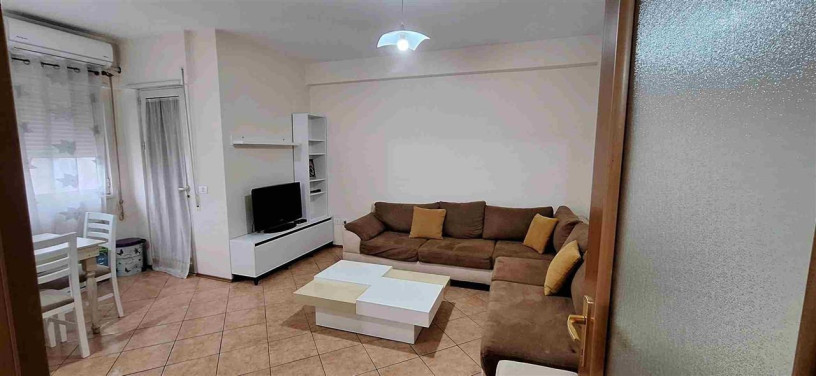 apartament-me-qera-11-tek-komuna-e-parisit-id-b210942-tirane-big-0