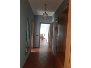 Apartament me Qera 2+1 tek Bulevardi zogu i pare,(ID B221157) Tirane.