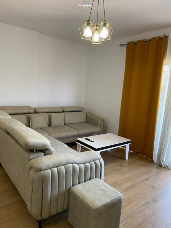 apartament-21-me-qera-tek-zogu-i-zi-id-b2201274-tirane-big-0