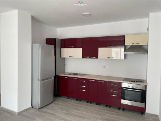 Apartament Me Qera 3+1 Tek Rruga 5 Maji (ID B230149) Tirane