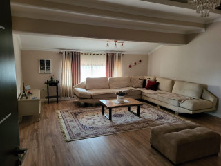 Apartament me qera 2+1 Tek Selvia (ID B2201297) Tirane.