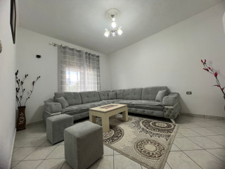 Vile me qera 2+1 ne Shkoze (ID BV22426) Tirane.