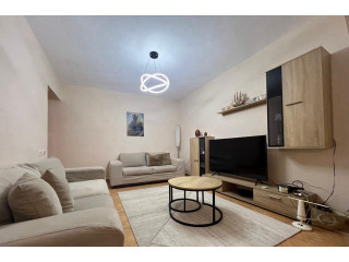 Apartament Me Qera 2+1 Tek Myslym Shyri ( ID B221298) Tirane