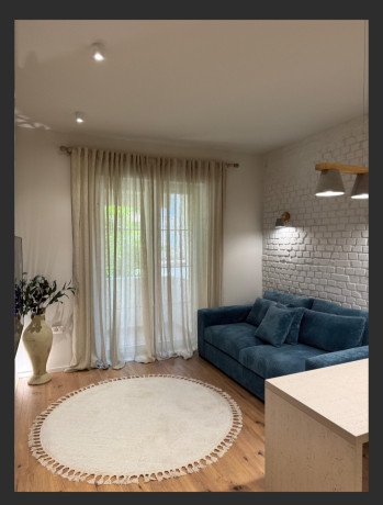 apartament-me-qera-21-tek-myslym-shyri-id-b221300-tirane-big-0