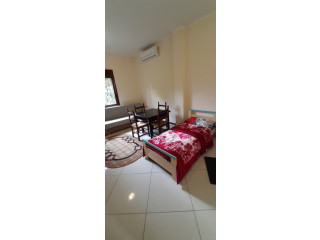 Garsoniere me qera ne Kinostudio (ID BG131) Tirane