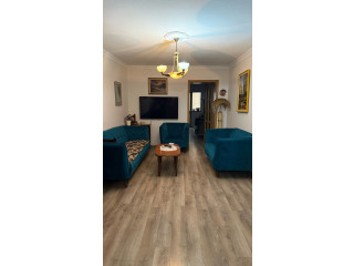 Apartament me qera 2+1+zyre tek Myslym Shyri (ID B221301) Tirane.