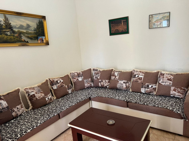apartament-me-qera-11-rruga-e-dibres-big-1