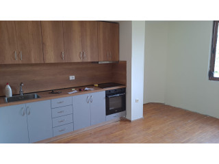 Apartament Me Qera 2+1 Perballe Ish Restorant Durresit (ID B220474