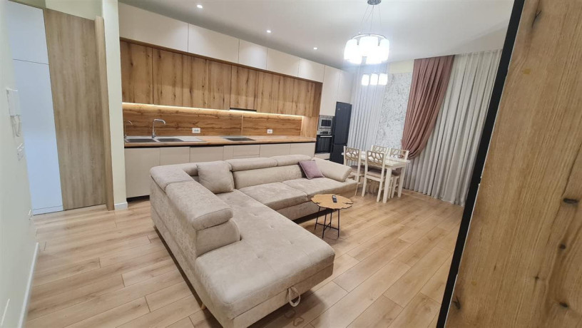 apartament-me-qera-212-prane-farmacise-10-big-0