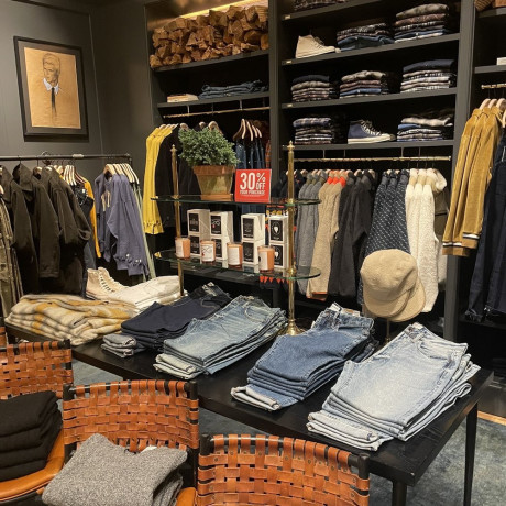 shitje-biznesi-butik-rrobash-tek-rruga-bardhyl-id-bshb156-tirane-big-0