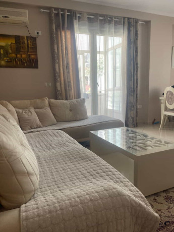apartament-me-qera-11-ne-fresk-id-b2101134-tirane-big-0