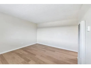 Apartament Per Shitje 3+1+2 Tek Kopshti Botanik (ID B13095) Tirane