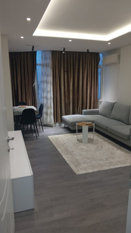 apartament-me-qera-11-prane-rruges-se-elbasanit-big-0