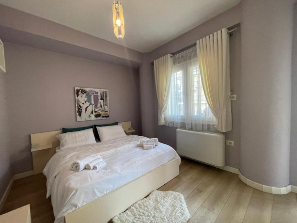 apartament-21-me-qira-liqeni-artificial-800-euro-big-1