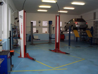 Servis Me Qera tek Ish Fusha e Aviacionit (ID BM251) Tirane