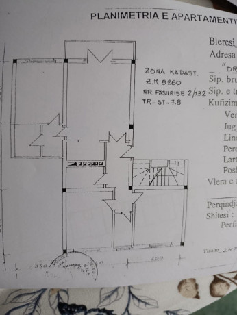 shitet-apartament-3-kati-i-3-pallati-ekzistues-big-0