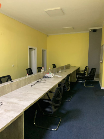 zyre-me-qera-ne-bllok-id-bz2633-tirane-big-0