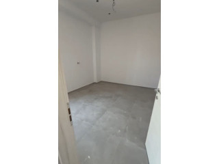 Zyre me Qera Tek Rruga e Kavajes (ID BZ2634) Tirane.