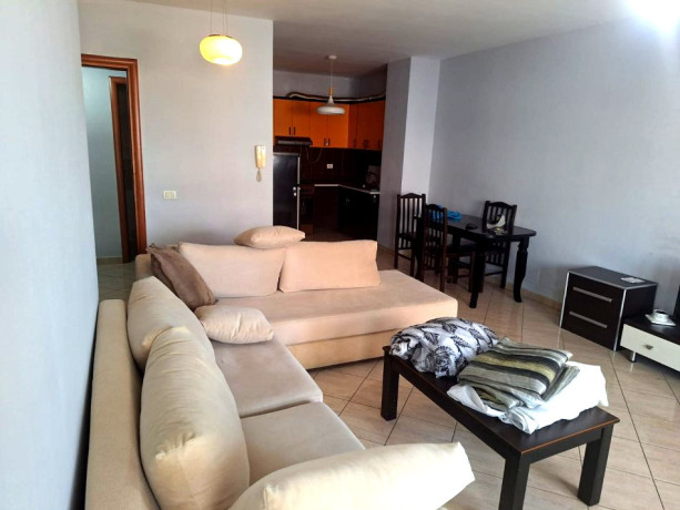apartamet-21-me-qira-selvia-600-eur-big-0