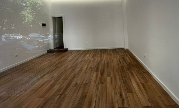 dyqan-me-qera-prane-21-dhjetorit-id-bd21724-tirane-big-0