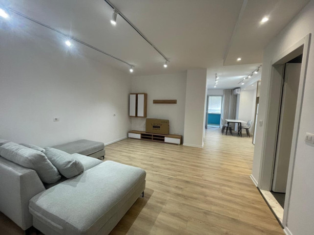 apartament-11-me-qera-tek-materniteti-i-ri-id-b2101168-tirane-big-0