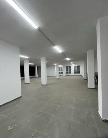 magazine-me-qera-ne-paskuqan-id-bm261-tirane-big-0