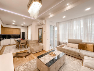 Apartament Per Shitje 3+1+2 tek Kopshti Botanik (ID B13097) Tirane.