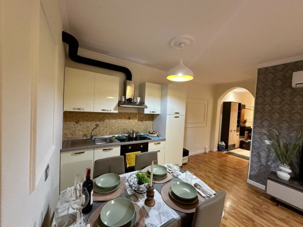 apartamet-me-qera-11-ne-bllok-id-b2101214-tirane-big-0