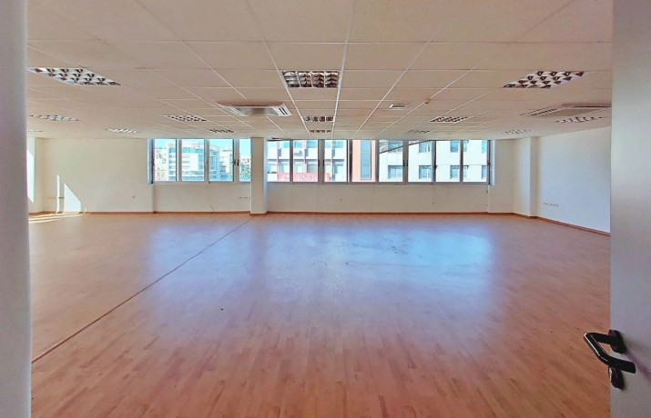 zyre-me-qera-tek-ish-ekspozita-id-bz2675-tirane-big-0