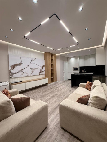 apartament-me-qera-11-ne-astir-id-b2101221-tirane-big-0