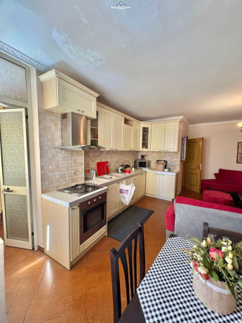 apartament-me-qera-11-prane-kompleksit-square-21-id-b2101240-tirane-big-0