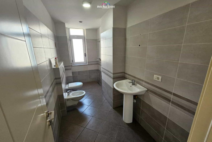 zyre-me-qera-ne-qender-id-bz2685-tirane-big-3