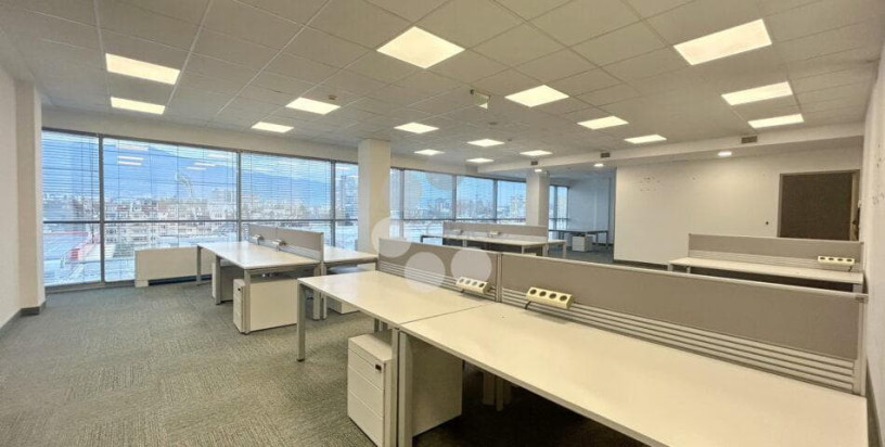 zyre-me-qera-tek-rruga-e-kavajes-id-bz2687-tirane-big-0