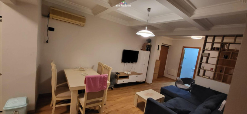 jepet-me-qera-apartament-21-tek-pazari-i-ri-id-b221173-tirane-big-0