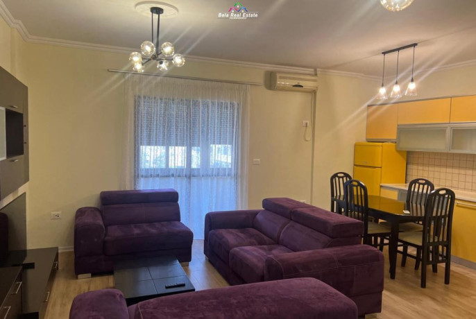 apartament-me-qera-11-tek-kompleksi-square-21-qeraa-big-0