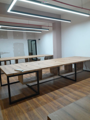 zyre-me-qera-tek-21-dhjetori-qera-big-0