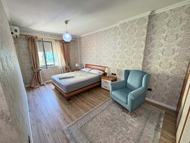 shitet-apartament-212-ne-bllok-big-0