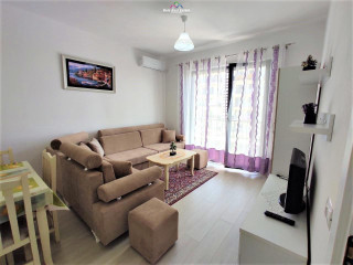Apartament Me Qera 3+1 Ne Kinostudio qeraa