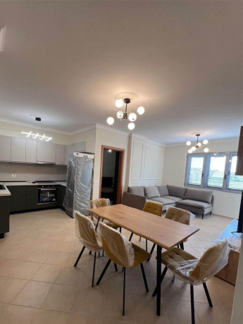 apartament-me-qera-312-ne-fresk-qeraaa-big-0