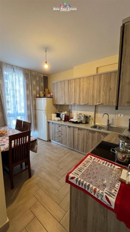 apartament-me-qera-21-tek-21-dhjetori-id-b2201527-tirane-big-0