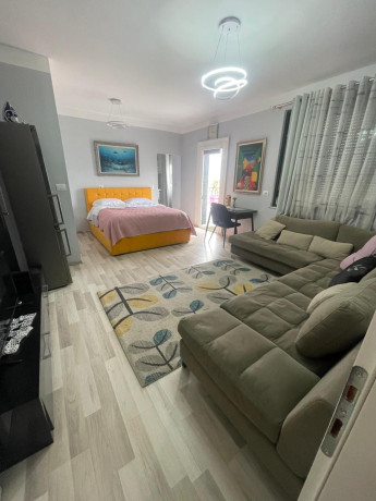 garzionere-me-qira-ish-ekspozita-big-2