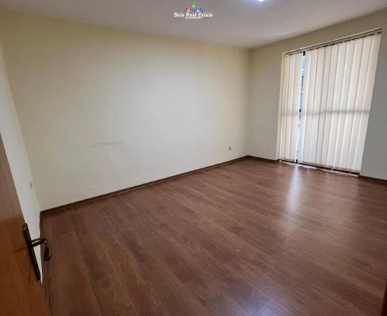 zyre-me-qera-11-ne-bllok-id-bz220-tirane-big-0