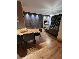 Apartament 2+1+2 Kopshti Botanik 900 euro